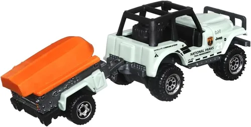 Vista 5 de Matchbox Hitch & Haul - Juego de vehículos fundidos a presión – Aventura de oso de navegación ~ Juego de 6 piezas ~ Coche CJ7 ~ Incluye arrastrero