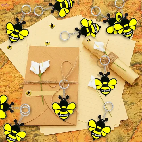 Vista 4 de Paquete de 24 bonitos llaveros para fiestas de abejas de miel, abejorro, mamá a abeja, Oh Babee, Baby to Bee baby shower, abeja adulta, abeja reina