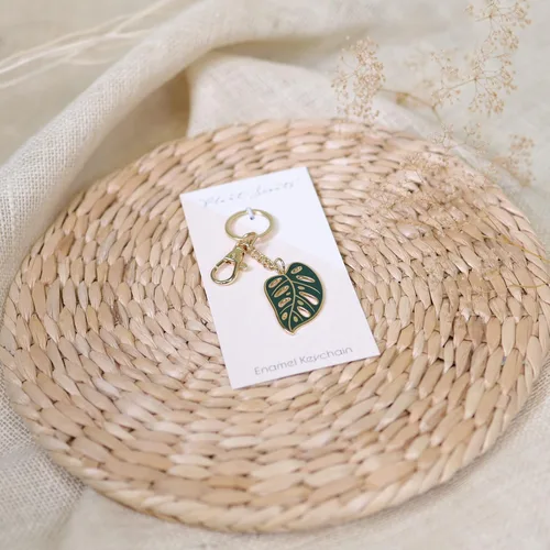 Vista 3 de Monstera - Llavero de plantas Regalos para amantes de las plantas para mamá de plantas, regalos de jardinería para mujeres, llaveros únicos