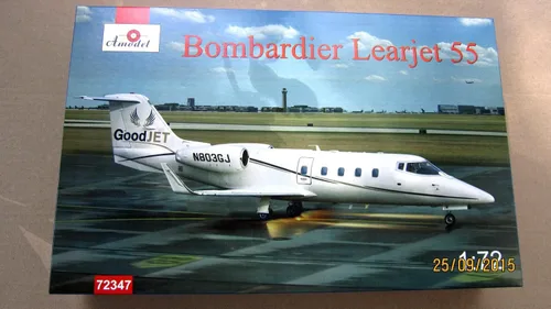Vista 2 de Modelo de plástico Bombardier Learjet 55 1/72 Amodel 72347