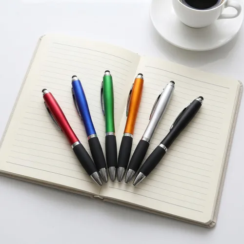 Vista 9 de 100 bolígrafos con logotipo personalizado con punta de lápiz capacitivo, bolígrafos de acción de clic Negro