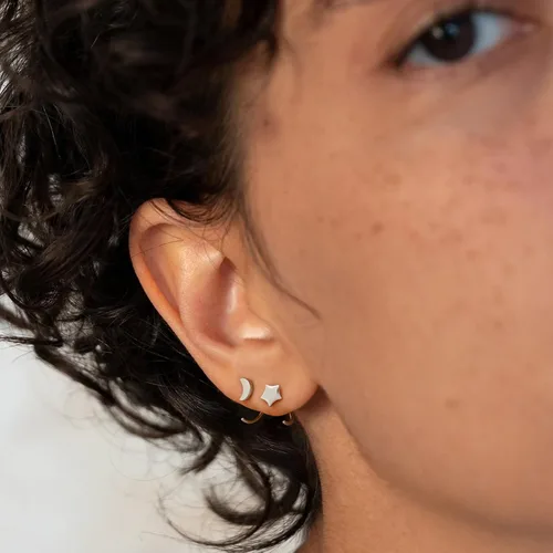 Vista 3 de CHIC & ARTSY Aretes de aro de plata de ley 925, pequeños aretes de aro de bola, barra, estrella, luna, corazón, cruz, punto, triángulo, medio aro