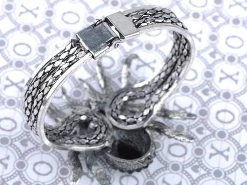 Vista 3 de Pulsera con araña Alilang, metálica, para fiesta de Halloween
