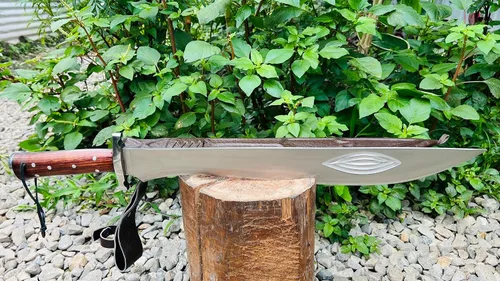 Vista 5 de Machete artesanal de 20" - Nepal forjado a mano - Espada de hoja de espiga completa - Acero de alto carbono - Mango de madera rosa con protector