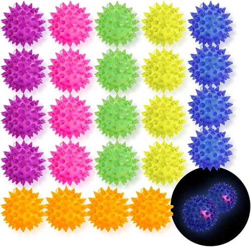 Vista 11 de Paquete de 12 pelotas LED con luz, antiestrés sensorial, esponjosas, puntiagudas, brillantes en la oscuridad, juguetes de pelotas puntiagudas