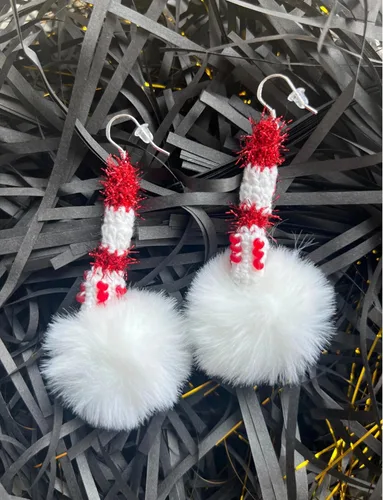 Vista 2 de K&Z Fun - Aretes grandes y bonitos aretes de gota de Dangel, joyería única hecha a mano para mujeres, profesores, adolescentes y niñas, Algodón, Sin