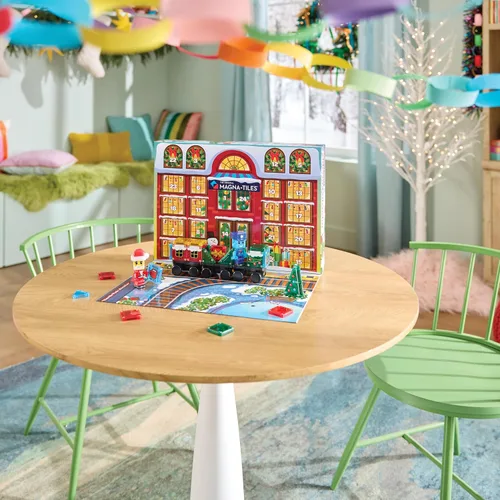 Vista 3 de MAGNA-TILES microMAGS Advent Calendar 34-Piece Magnetic Construction Set, The Original Magnetic Building