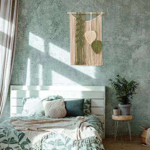 Vista 7 de Juaugusep Tapiz de macramé para colgar en la pared, tapiz tejido bohemio chic para decoración del hogar, moderno, hecho a mano, con plumas de hojas
