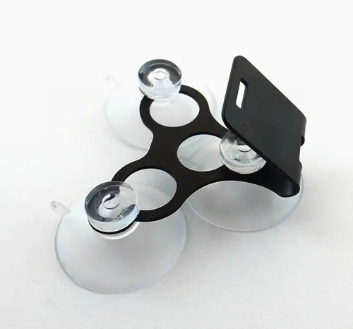 Vista 5 de Soporte de montaje de parabrisas Cobra para detectores de radar Cobra 3 ventosas transparentes mejoradas. Este soporte para parabrisas Cobra es