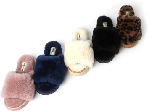 Vista 2 de Dearfoams Women's Fireside Cairns Shearling Easy onOff Slide Sandal Slipper