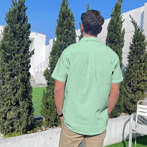 Vista 4 de Camisas casuales de verano de lino con botones para hombre manga corta camisetas de playa de algodón con bolsillo