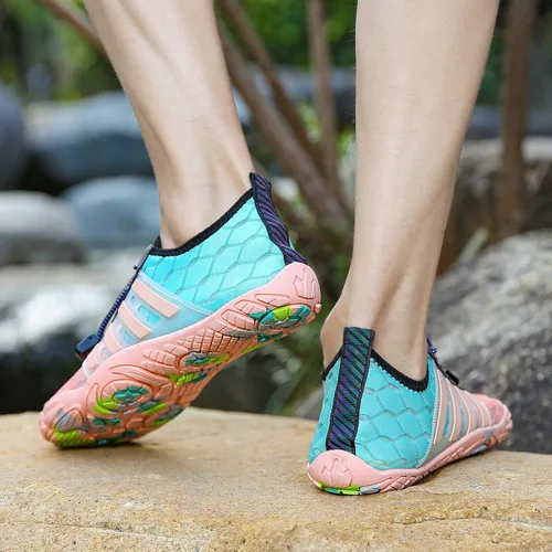 Vista 5 de Whatseaso Zapatos acuáticos para mujeres y hombres, de secado rápido, zapatos descalzos para buceo, natación, surf, aqua, caminar, playa, yoga