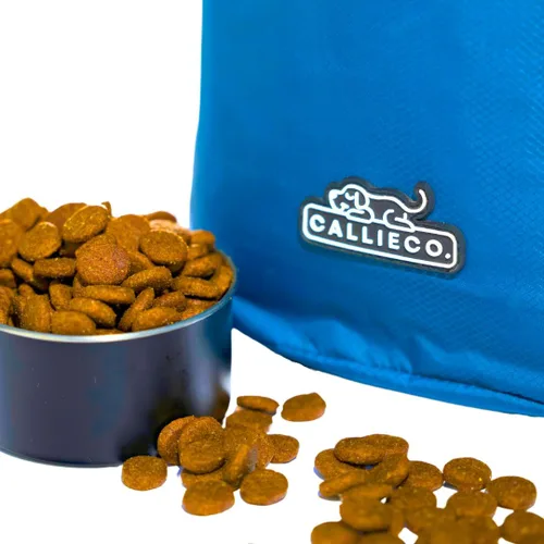 Vista 5 de Callieco Bolsa de Viaje para Comida de Perro con Cucharón de 1 Taza y Bolsillo Lateral con Cremallera Recipiente Impermeable para Almacenamiento