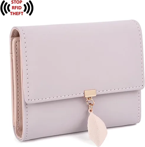 Vista 152 de UTO - Cartera pequeña RFID de piel sintética con dije de hoja, cierre de cremallera y tarjetero.