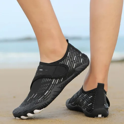 Vista 2 de Zapatos de Agua para Hombres y Mujeres de Secado Rápido Descalzos para Natación Playa Piscina Zapatos Acuáticos Calcetines de Yoga Acuáticos