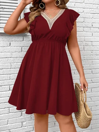 Vista 4 de Verdusa Vestido corto acampanado con encaje en contraste y cuello en V y manga casquillo con volantes para mujer