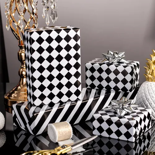 Vista 5 de Homeral Rollo de Papel de Regalo con Bandera a Cuadros - Diamante y Rayas en Blanco y Negro, Papel de Regalo Reversible de Carro de Carreras