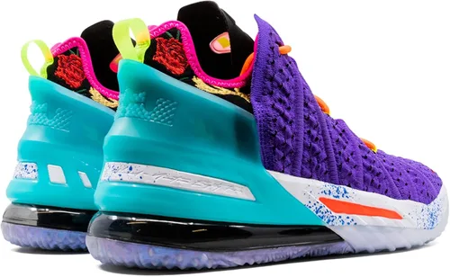 Vista 3 de Nike Tenis de baloncesto Lebron 18 para hombre, NegroVerde Eléctrico-Negro