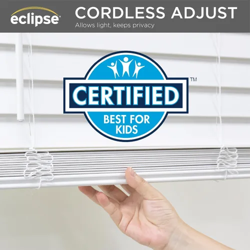 Vista 3 de Eclipse Persianas de madera falsa de 2 pulgadas, 33 x 72 pulgadas (ancho x largo) en blanco - Persianas sin cordón, certificadas como seguras