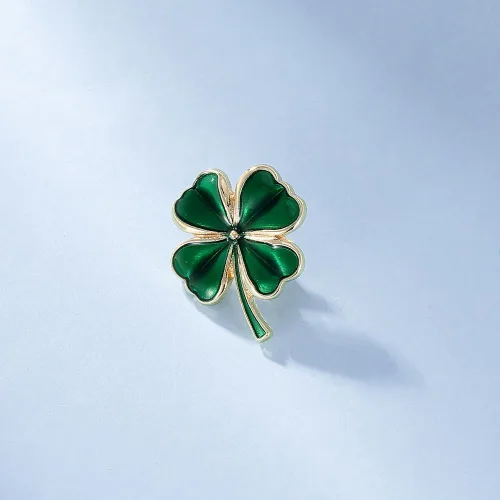Vista 2 de Broche minimalista de trébol de cuatro hojas esmaltado verde para el día de San Patricio, broches de solapa para mujeres, niñas, hombres, broches