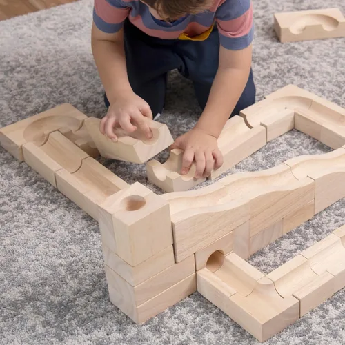 Vista 6 de Guidecraft Bloque de unidades Marble Run - 40 pc. Set: Bloques de aprendizaje educativo de madera de caucho, juguete STEM para niñas y niños