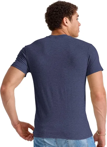 Vista 2 de Hanes Camiseta de cuello redondo con bolsillo, 100% algodón para hombre