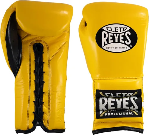 Vista 14 de CLETO REYES Traditional Professional-Grade Boxing Gloves with Laces for Training, Sparring and Heavy Punching Bags for Men and Women, MMA