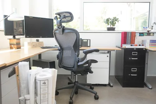 Vista 2 de Reposacabezas para silla Herman Miller Aeron de Engineered Now., otro, Plomo