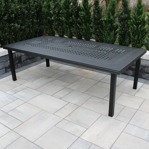Vista 2 de Oakland Living Mesa de comedor grande rectangular de aluminio negro de 95 pulgadas para exteriores moderna