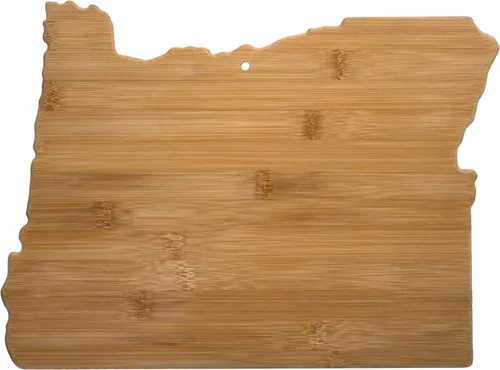 Vista 8 de Tabla para cortar y servir modelo Alabama de Totally Bamboo, de bambú 100%, para cocina y entretenimiento, Alabama, Marrón