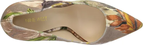 Vista 5 de Nine West Zapatos de tacón de tela Tatiana para mujer, terciopelo floral de ángel, 7, angel floral, terciopelo