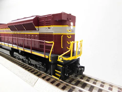 Vista 8 de Lionel Canadian Pacific Heritage Legacy SD90MAC Motor de locomotora diesel #7016 O Gauge