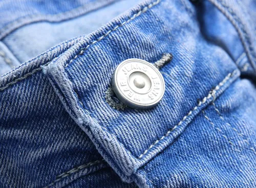 Vista 3 de Pantalón de jean elastizado, ajustado, moderno, para hombre.