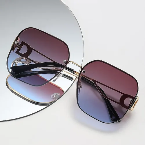 Vista 7 de 100 CLASSIC Elegantes gafas de sol cuadradas de gran tamaño para hombres y mujeres ligeras de metal protección UV400 lente FHD