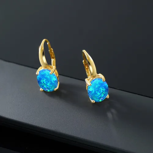 Vista 4 de Gem Stone King Aretes ovalados de plata chapados en oro amarillo de 18 quilates con ópalo de imitación azul Metal Gema Ópalo