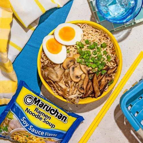 Vista 6 de Maruchan Variedad de fideos ramen, 7 sabores, porciones individuales de 3