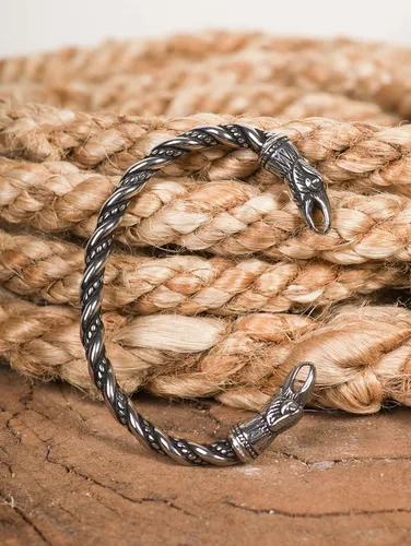 Vista 2 de HAQUIL Pulsera vikinga de acero inoxidable con cabeza de oso de lobo, cuervo y oso para hombre, joyería vikinga, regalos