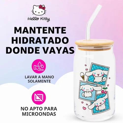 Vista 4 de Silver Buffalo Sanrio - Vaso de vidrio de Hello Kitty y sus amigos con polaroids de Cinnamonroll, con tapa de bambú y sorbete de vidrio, 16 onzas