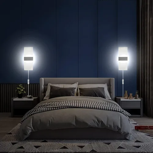 Vista 2 de KICAAO Apliques de pared, moderno aplique de pared enchufable, 10 W, 6000 K, luces de pared acrílicas blancas frías con cable de enchufe