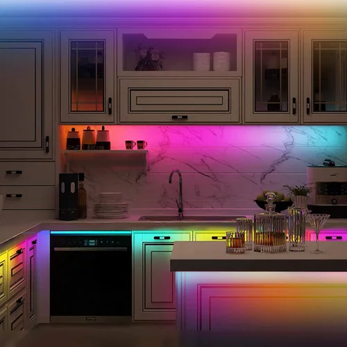 Vista 8 de Tiras de Luces LED USB RGB Arcoíris Persiguiendo Tiras de Luces LED TV Retroiluminación con Control Remoto de 17 Teclas Tiras de Luces Cambiables
