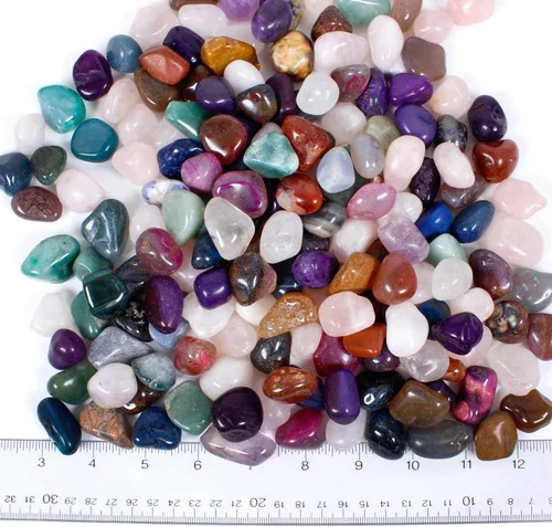 Vista 6 de Piedras preciosas naturales pulidas y teñidas, 5 libras (libras) + hoja de identificación de color educativo y libro de identificación de rocas