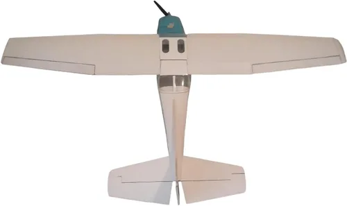 Vista 3 de Guillow's Kit modelo Cessna Skyhawk