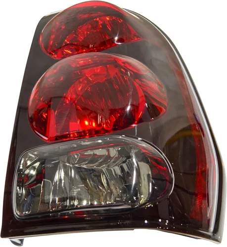 Vista 135 de Ensamble de luz trasera exterior TRQ para lado del conductor izquierdo trasero. Compatible con Toyota Corolla XLE 2020, 2021, 2022 y Toyota Corolla