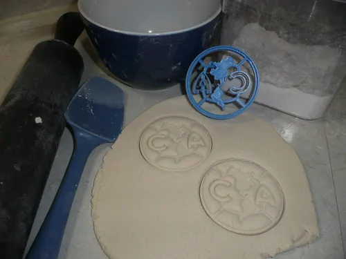 Vista 6 de INSPIRADO EN LA CIUDAD DE MÉXICO CORTADOR DE GALLETAS PROFESIONAL DE FÚTBOL FUTBOL CLUB HECHO EN USA PR324