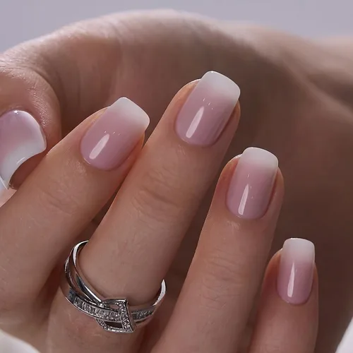 Vista 42 de CurvLife Uñas postizas cuadradas cortas a presión, terciopelo degradado Paris Script
