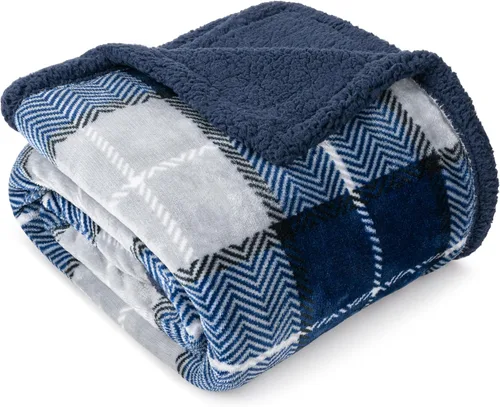 Vista 18 de PAVILIA Premium Manta de vellón sherpa de Navidad regalo de decoración navideña, afelpada, cálida y acogedora, de microfibra y reversible, para Pan
