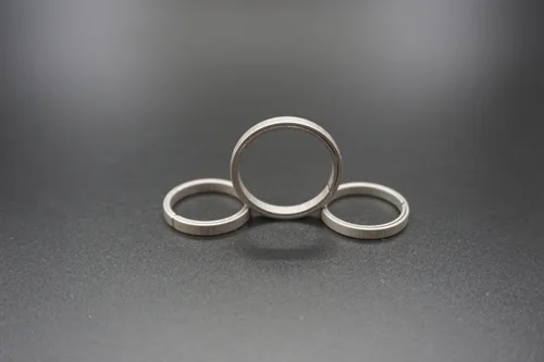 Vista 3 de Llavero y llavero con mosquetón de titanio, llavero abrebotellas, clip para cinturón de trabajo, llavero EDC minimalista.