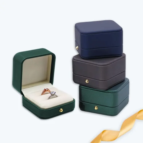 Vista 6 de Caja de compromiso de boda, caja de compromiso verde, caja cuadrada de terciopelo de cuero, caja para anillos de joyería de terciopelo de alta