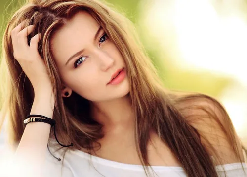 Vista 7 de Peine con peine de metal para mujer, peine para peinar el cabello (1 unidad, negro)