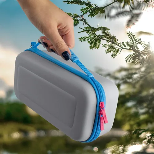 Vista 5 de Orzly Funda para Nintendo Switch Lite - Funda de transporte de viaje para consola Switch Lite, adaptador de corriente, juegos y otros accesorios